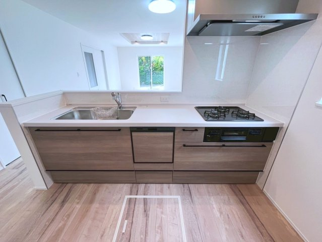 沖縄市古謝1丁目　全2棟　1号棟のキッチン