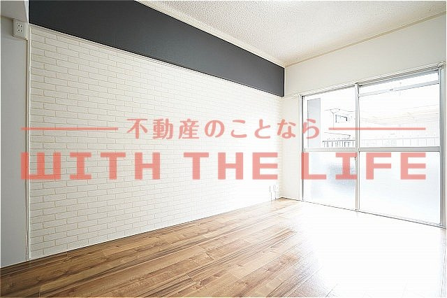 セキレイマンション久留米【キャッシュバック対象物件】の居間・リビング|おしゃれな居間です