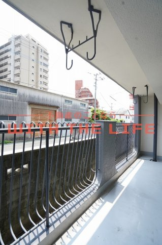 セキレイマンション久留米【キャッシュバック対象物件】のバルコニー|バルコニーからの眺めを楽しみながら食事をしませんか