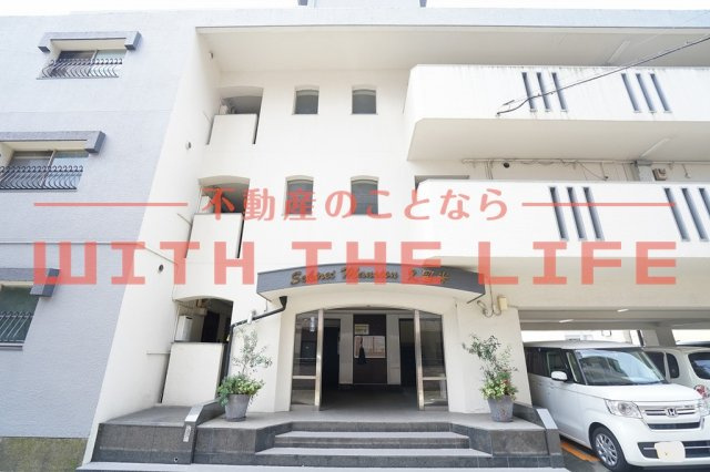 セキレイマンション久留米【キャッシュバック対象物件】のエントランス|落ち着いたエントランスです