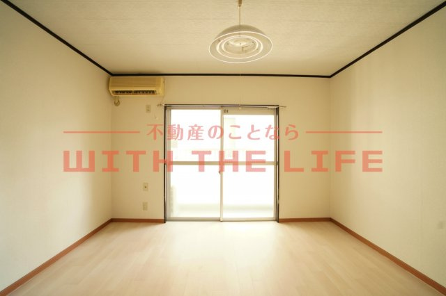 PLEAST久留米大前【キャッシュバック対象物件】の洋室|広々とした洋室です