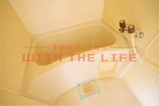 PLEAST久留米大前【キャッシュバック対象物件】の浴室|日々の暮らしに欠かせないお風呂です