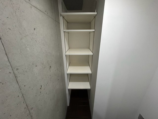 アーデンタワー南堀江の収納