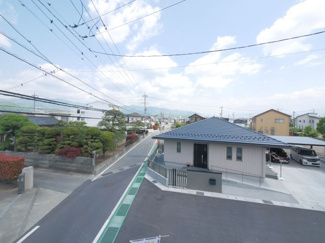 【展望】 | 2階5.25帖洋室より東側を望む