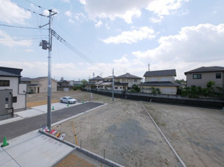 【展望】 | バルコニーから南側を望む　周囲は今から新築住宅が建ち並びます。
