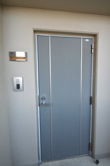 【玄関】 | ピーノドゥーエ