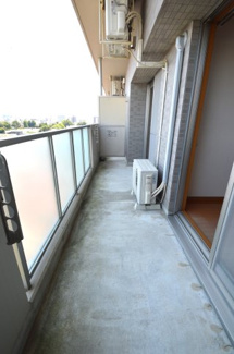 【バルコニー】 | ピーノドゥーエ