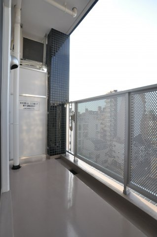 【バルコニー】 | セオリー難波南