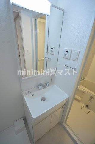 S-RESIDENCE難波大国町Tresの洗面所