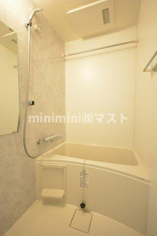 S-RESIDENCE難波大国町Tresの浴室
