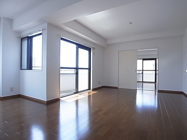 神戸市須磨区南町１丁目の賃貸マンション