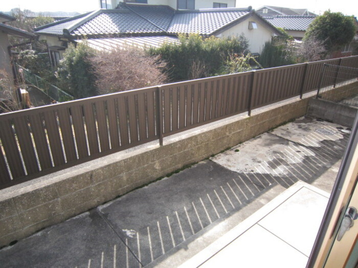 合志市須屋のアパートのバルコニー
