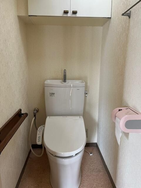 清瀬市松山１丁目の中古マンションのトイレ