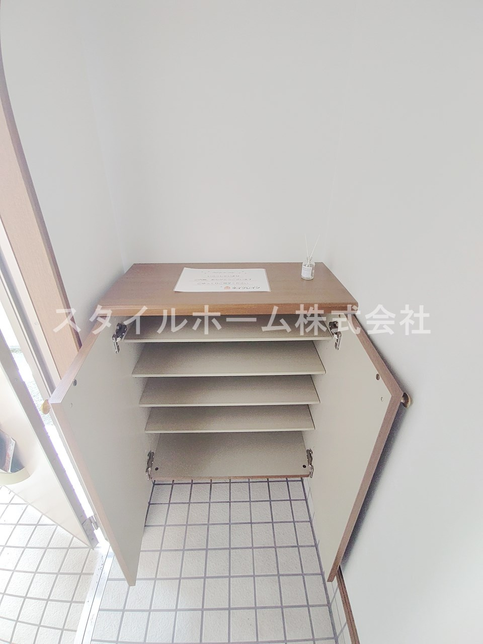 オリオン浅野の玄関|イメージ写真です。