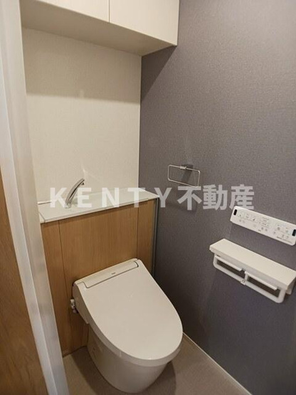 【トイレ】 | アーバングレース | 落ち着いた色調のトイレです
