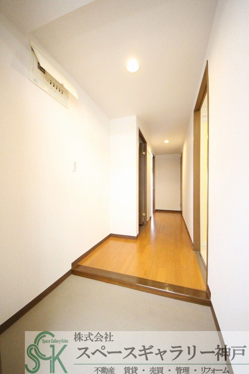 学園シティコートの玄関|※お部屋により仕様が異なる場合があります。