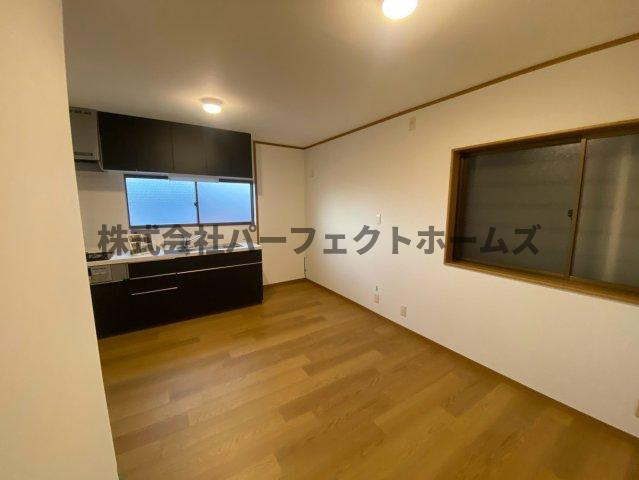 高倉1丁目戸建　賃貸の居間・リビング|使いやすい居間です
