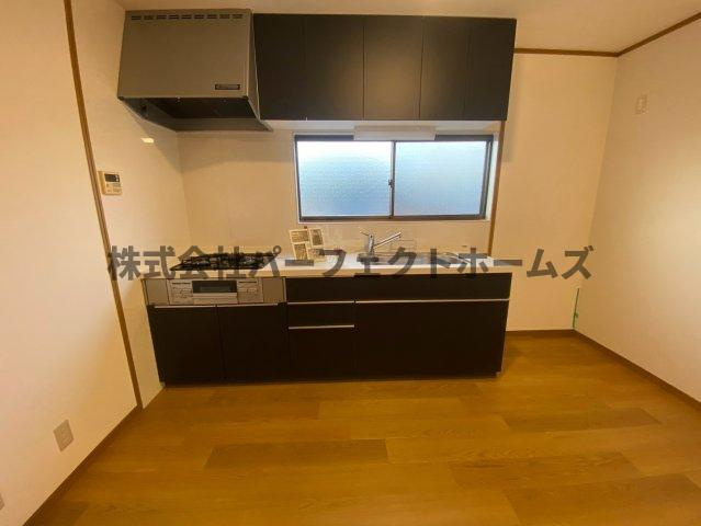 高倉1丁目戸建　賃貸のキッチン|キッチンでお料理をお楽しみください