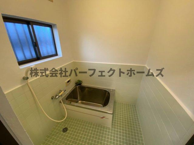 高倉1丁目戸建　賃貸の浴室|コンパクトで使いやすいお風呂です