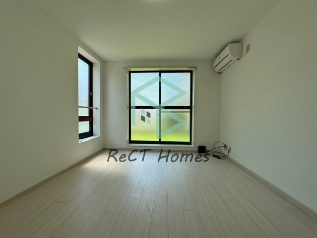 姫路市北条永良町の賃貸マンションの居間・リビング