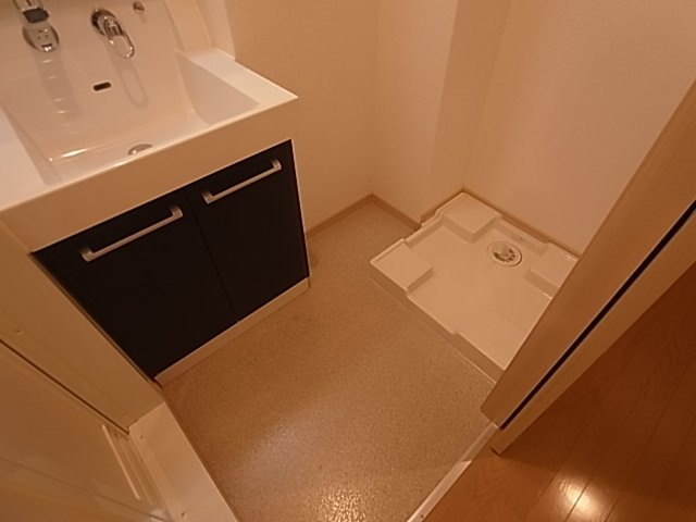 神戸市兵庫区永沢町２丁目の賃貸マンション