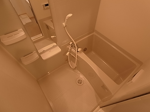 神戸市兵庫区永沢町２丁目の賃貸マンションの浴室|追焚機能付きバスルーム