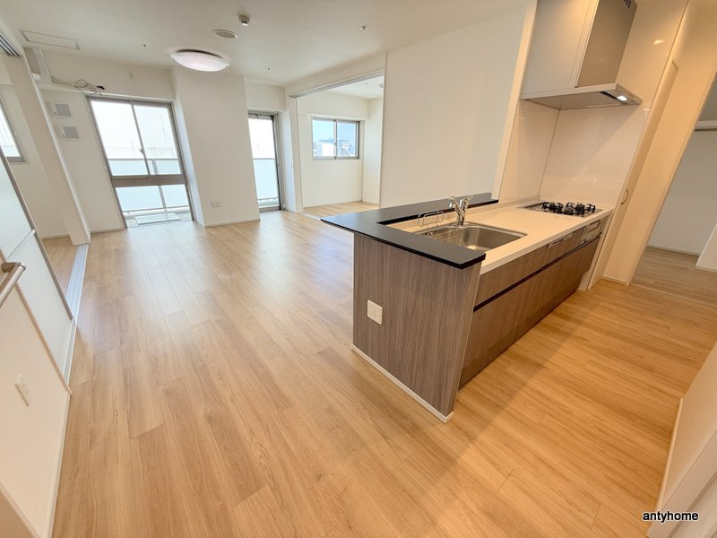 ハイデンス梅ヶ枝　仲介手数料無料の居間・リビング