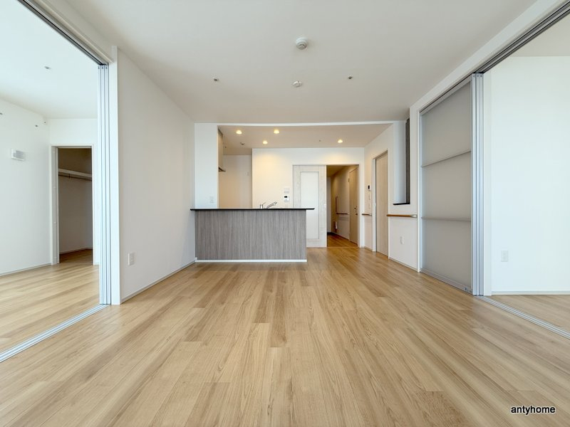 ハイデンス梅ヶ枝　仲介手数料無料の居間・リビング