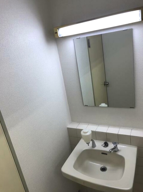 セキビルの洗面所