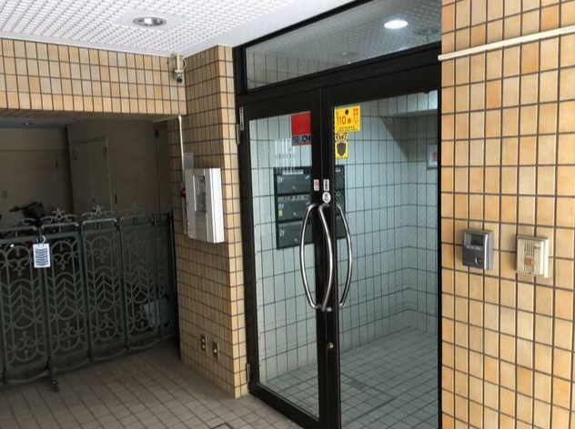 セキビルのエントランス