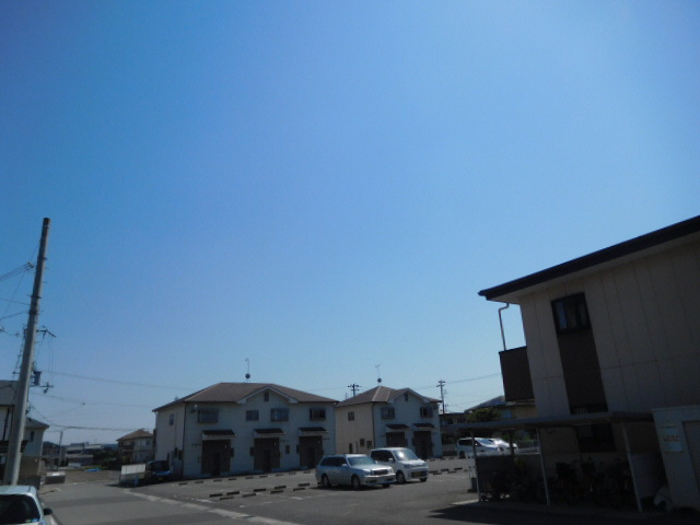 エスポワールの駐車場