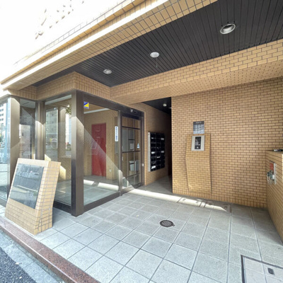 【エントランス】 | ロジェ千種