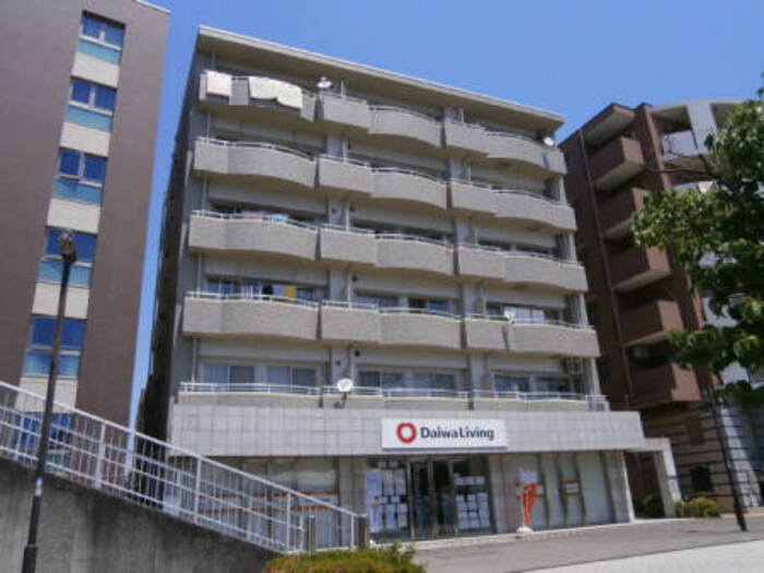 カラット中川