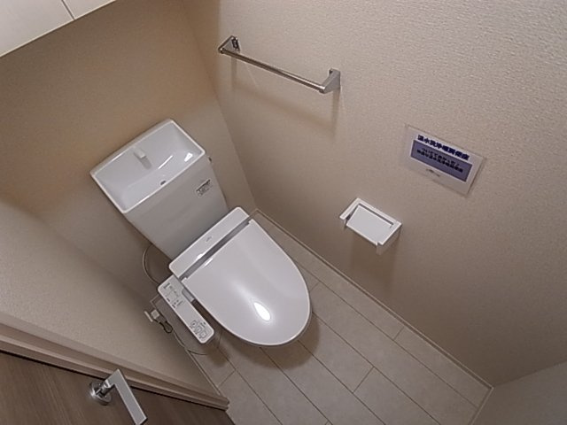 神戸市兵庫区兵庫町２丁目のアパートのトイレ