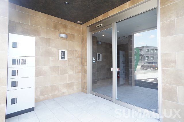 熊本市北区楡木１丁目の賃貸マンションのエントランス