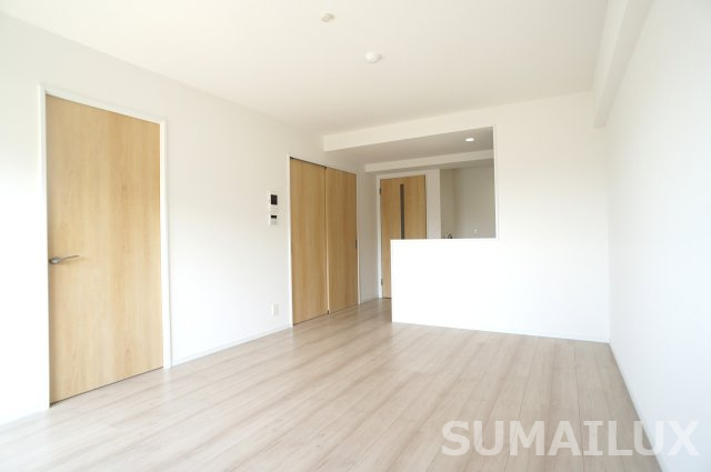 熊本市北区楡木１丁目の賃貸マンションの居間・リビング
