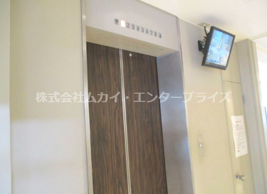 ウツボパークビルのその他共用部分|エレベーターホールです☆