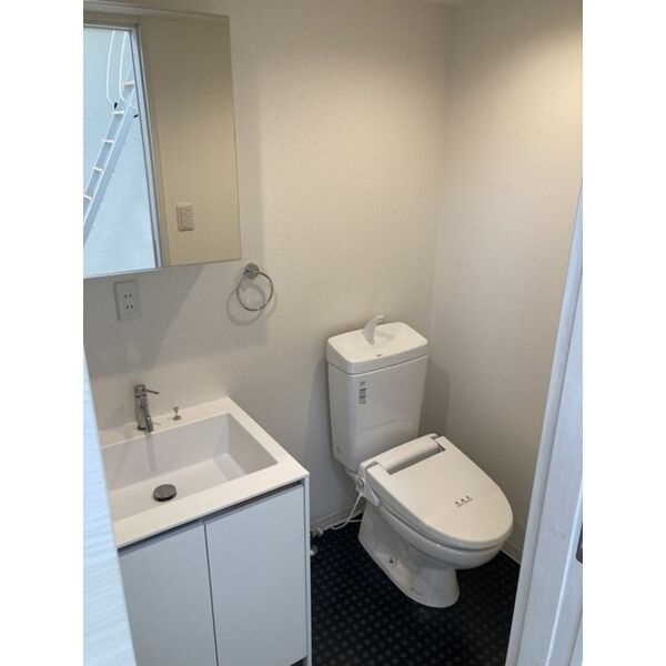 スムーノ垂水山手の洗面所