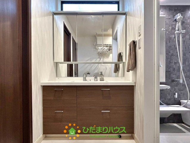 加須市琴寄　中古一戸建て　の独立洗面台