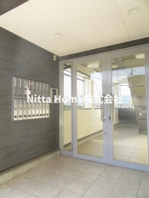 福知山市字堀の賃貸マンションのエントランス|エントランスにはオートロック完備!!