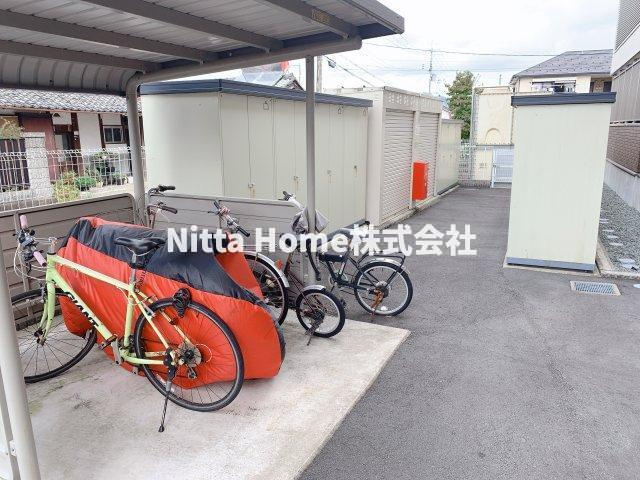 福知山市字堀の賃貸マンションのその他|屋根付きの駐輪場は無料です(^^)/