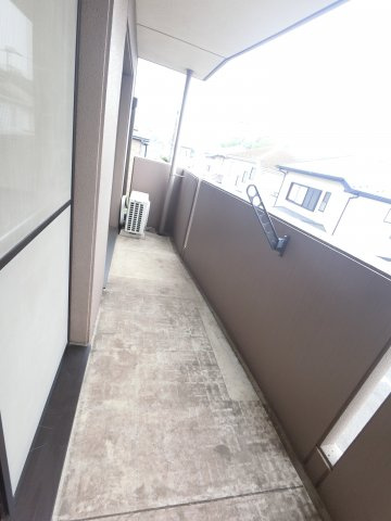 【バルコニー】