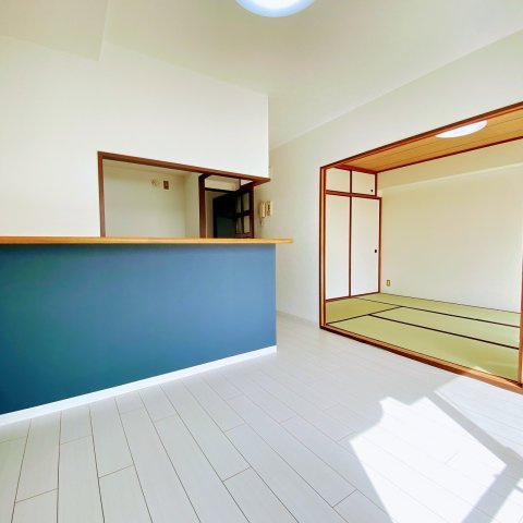 サンエクセル江井ヶ島のダイニング|和室とは襖で仕切り可能