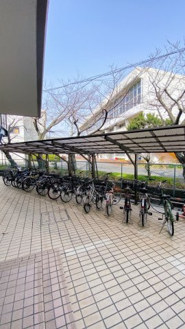 サンエクセル江井ヶ島の駐輪場|駐輪場