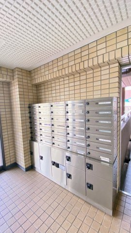 サンエクセル江井ヶ島の設備|宅配ボックス