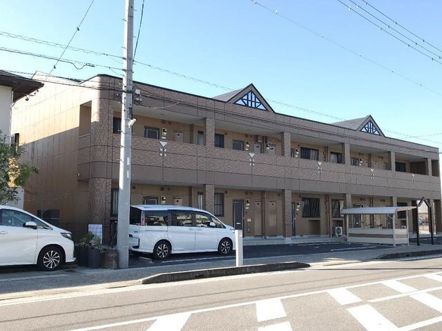 Ｋ＆Ｓ・フロンティアの外観