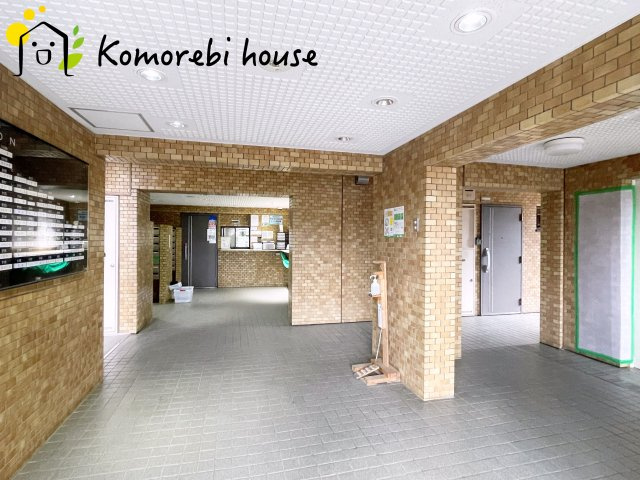ライオンズマンション大宮指扇第二のロビー|3/24　撮影済み