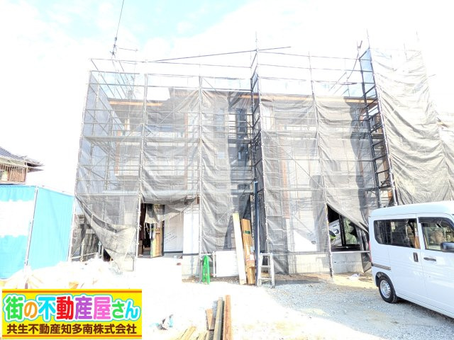 リーブルガーデン常滑市西之口2丁目　　2号棟