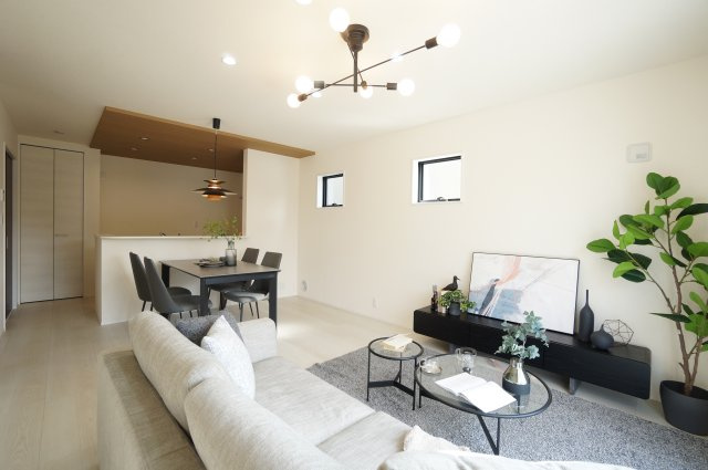 リーブルガーデン常滑市西之口2丁目　　2号棟