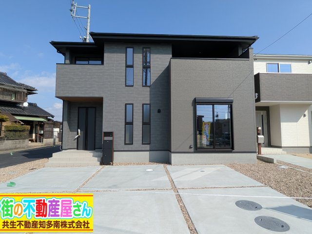 リーブルガーデン常滑市西之口2丁目　　2号棟の間取り|○●間取り図●○
　2号棟